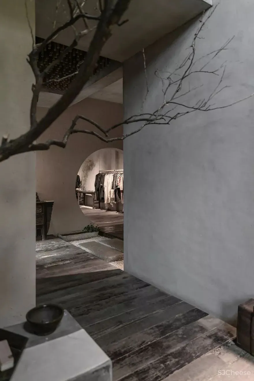 640.webp (8).jpg 荷木HEMU服装上海总部办公与展示空间设计 | 亿端国际设计