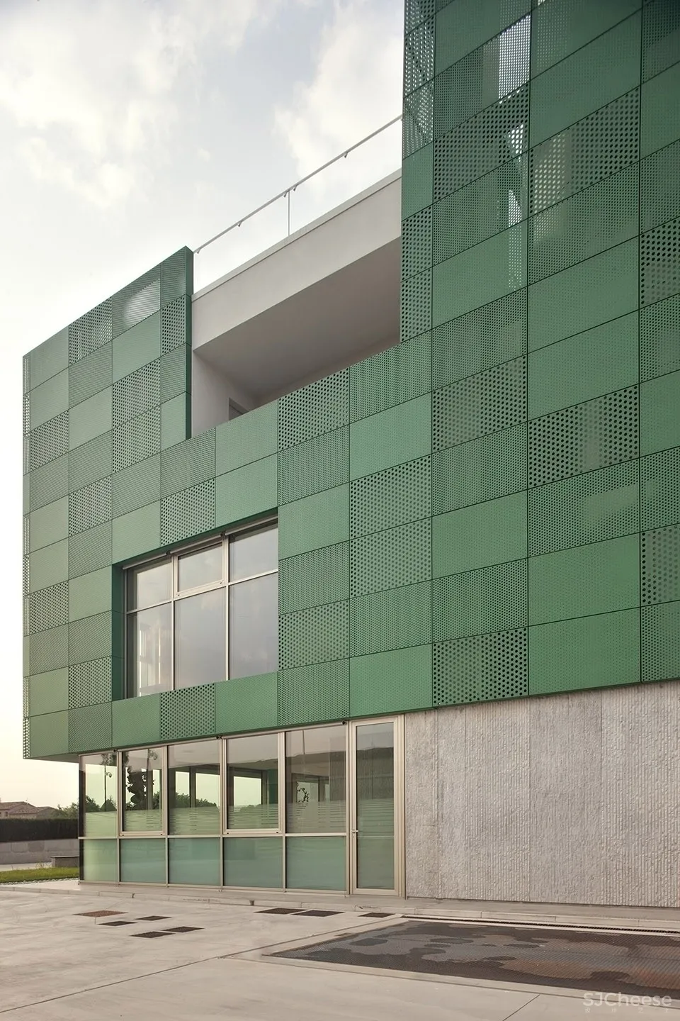 Ceviv酒厂扩建项目，意大利 / REISARCHITETTURA