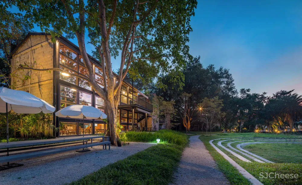 Kaomai烟草窑改造,清迈 / Shma