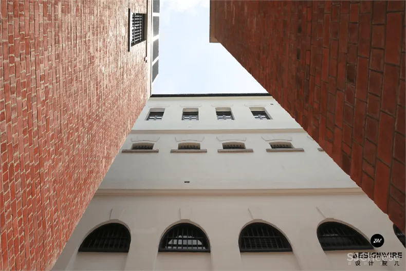 赫尔佐格＆德梅隆：前香港警察总署改造为艺术中心！