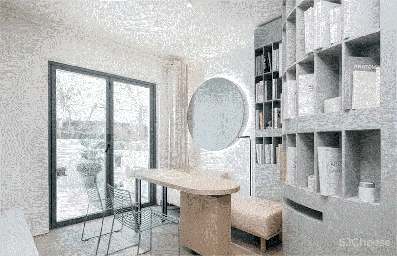 39.gif PONE ACHITECTURE:落差巨大的家——居住空间