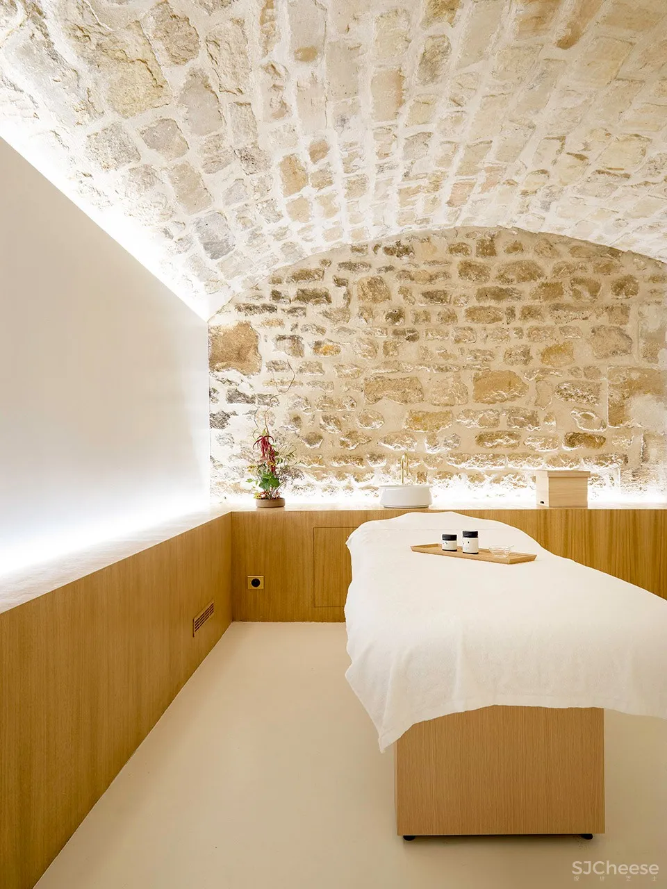 ARCHIEE:巴黎 EN美容精品店 首