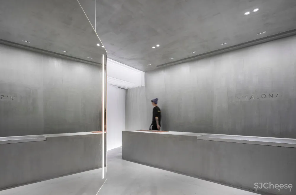 尔我空间设计研究室:南京 临时迷镜 沙龙 首