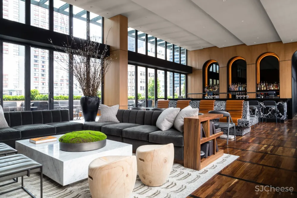 BHDM:曼哈顿 Castell 屋顶酒吧 首