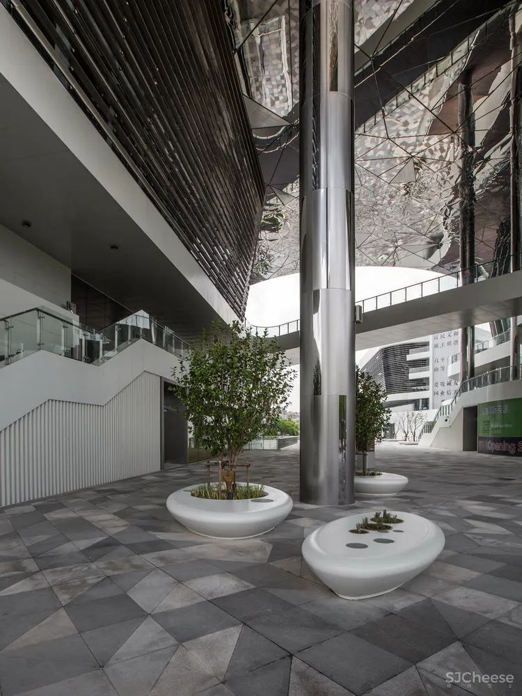 昆山大戏院 / 中国建筑设计研究院本土设计研究中心