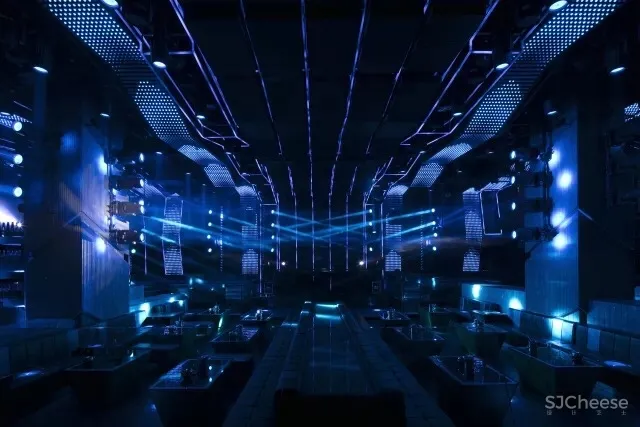 新冶组设计:面积800㎡的深圳 LIFE酒吧设计