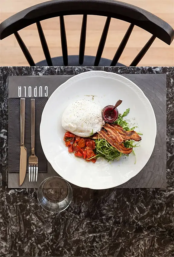 在希腊享受一餐纯正的意式美味