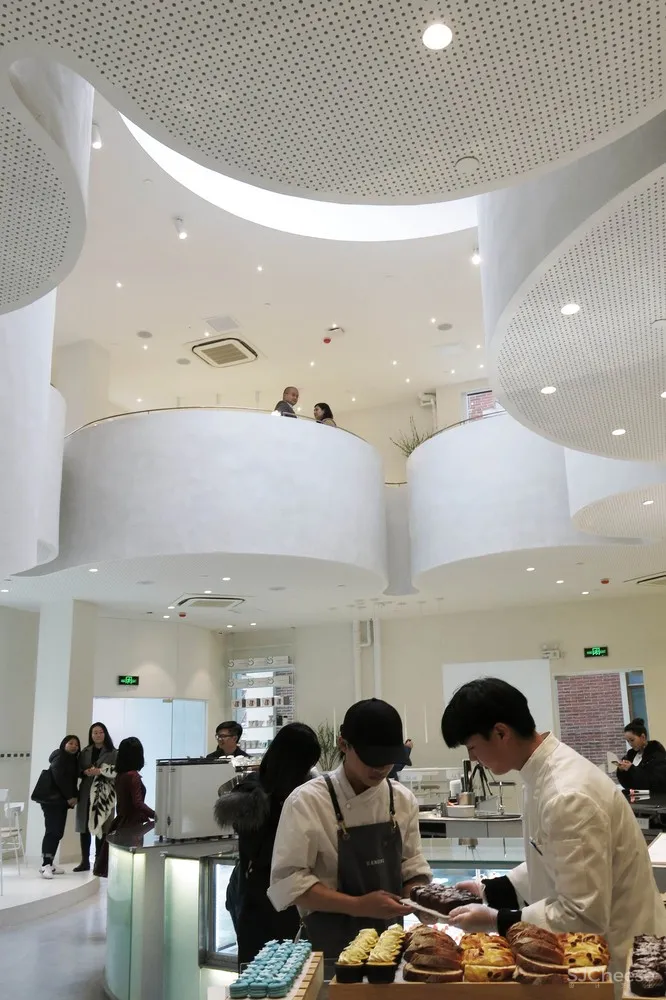 最新 | 不迫建筑工作室：上海鹰集咖啡丰盛里店 首