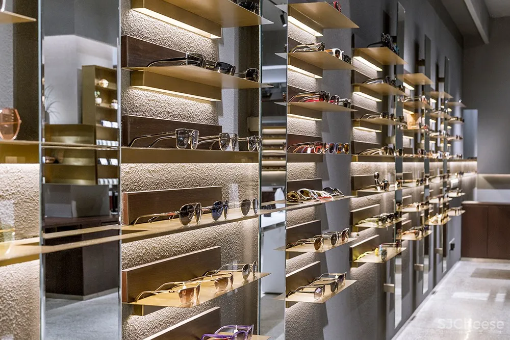 北京阿目眼镜店铺 / TEMP 首