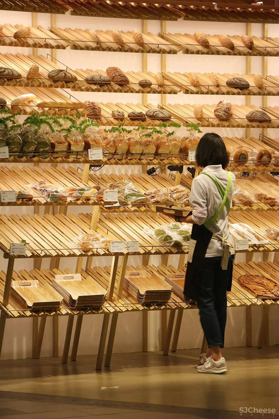 玳山设计:广州 K11藤王面包店