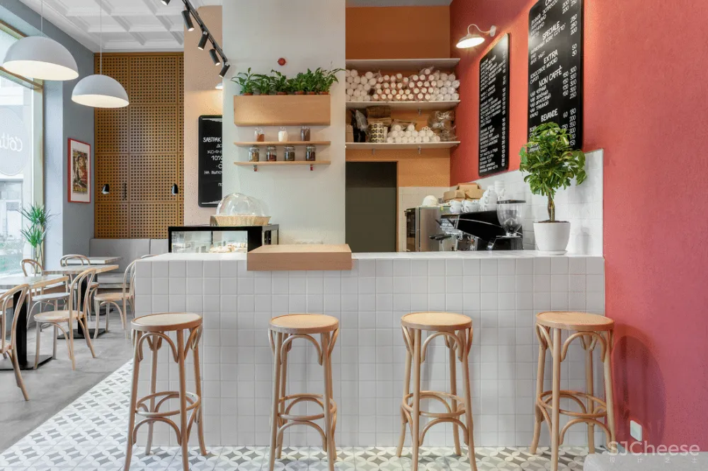 莫斯科48m²Cotto罗马风格咖啡店 | Small Studio 首
