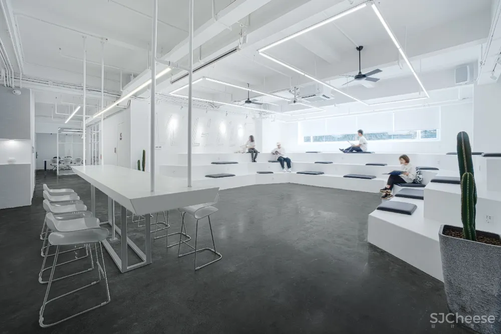 UDO装饰设计事务所 | 珠海iFactory极白研发工坊