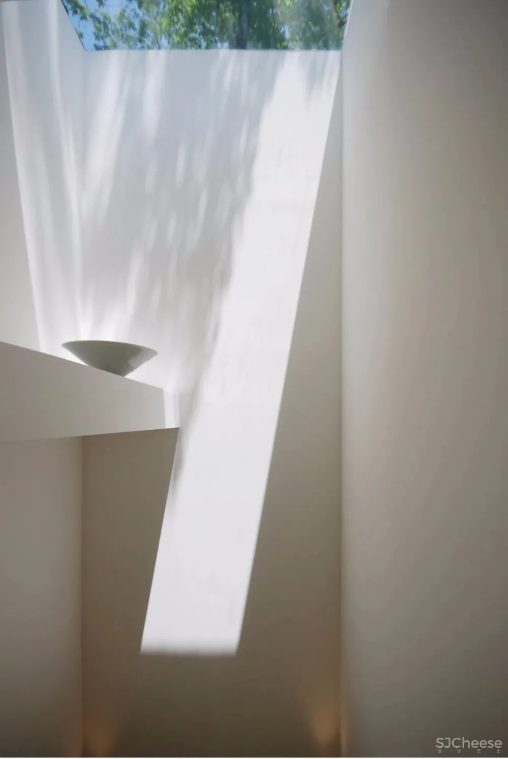 极简大师丨如何将白色做出空灵的境界