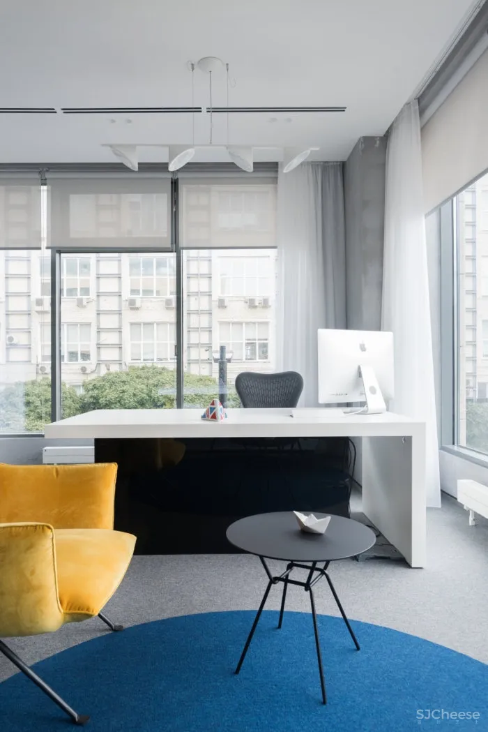 莫斯科DPG通信机构办事处设计