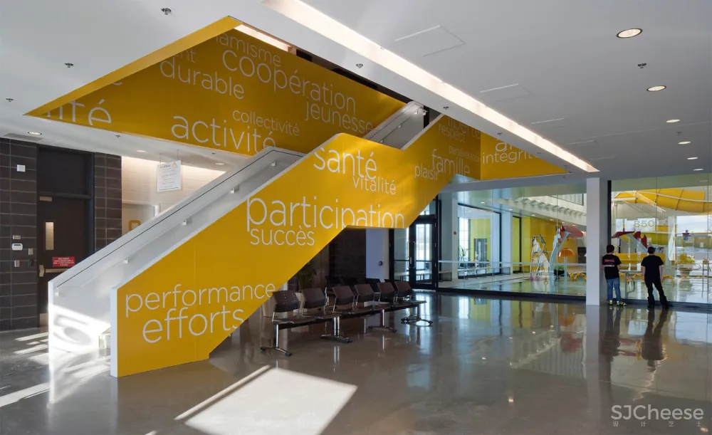 ACDF Architecture:魁北克Desjardins水上运动中心