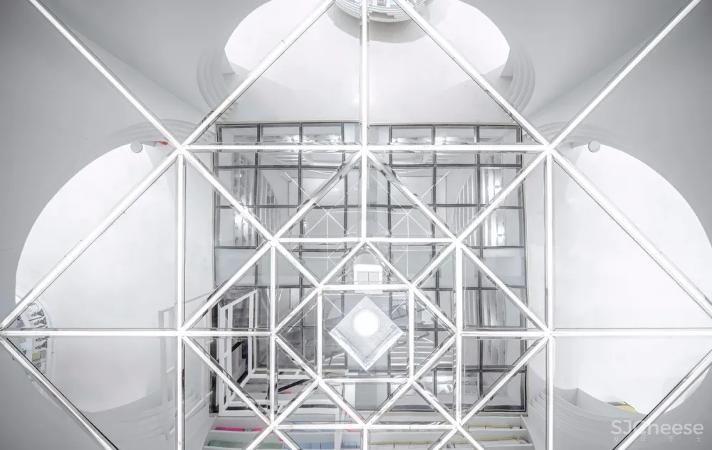 Wutopia Lab 俞挺新作： 西安钟书阁 - 云中天堂 首