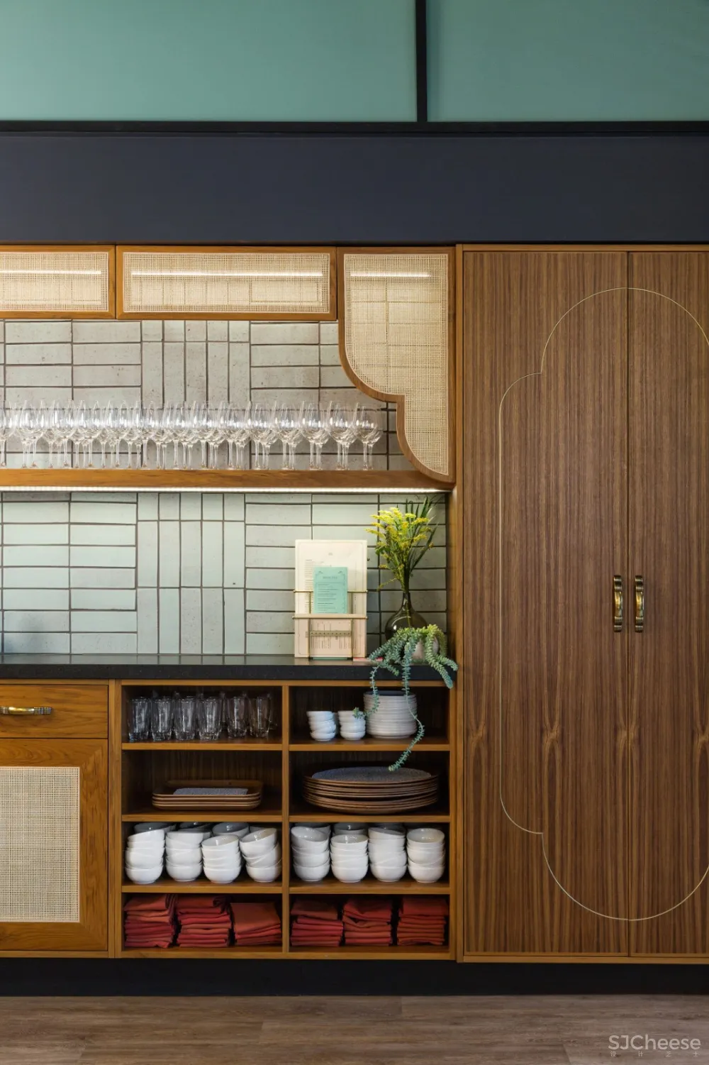 Sarah Ward：加拿大中国风装饰餐厅 首