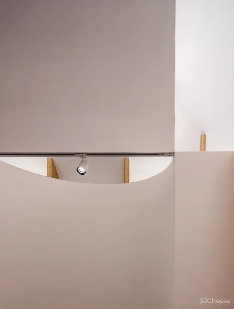 陇上书店 :米凹工作室