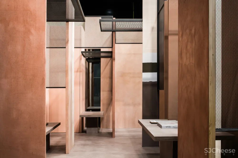 首发 | Frederic Kielemoes 结构化的极简主义展台