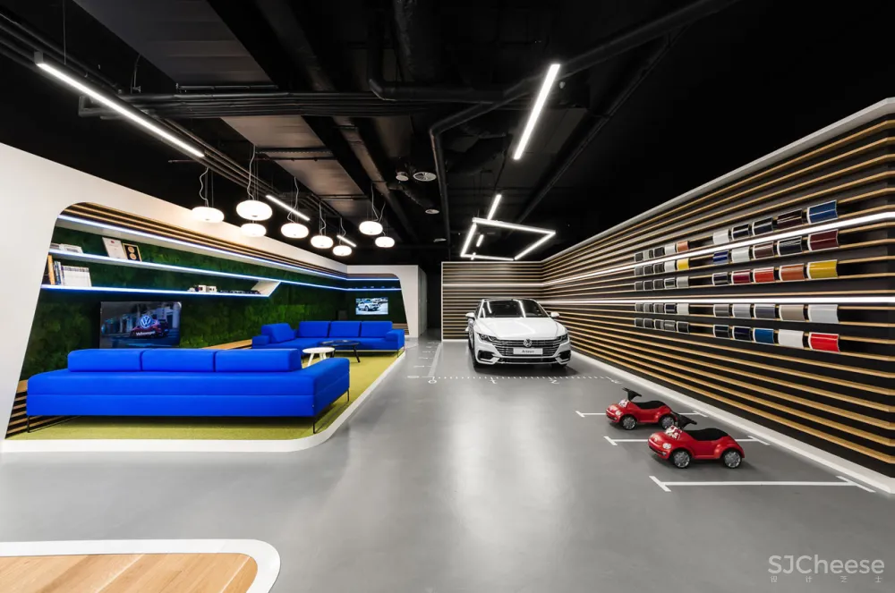 mode:lina™ Designs a New Volkswagen Showroom for Polish Market