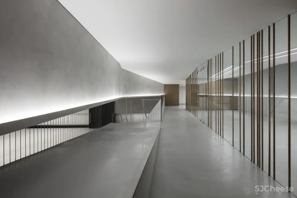 Pitaro办公家具展厅，以色列 / Baranowitz & Goldberg Architects + Pitsou Kedem Architects