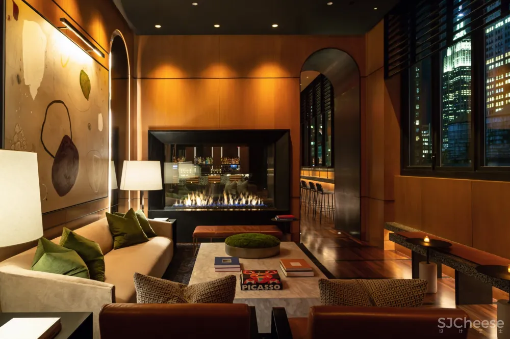 BHDM:曼哈顿 Castell 屋顶酒吧 首