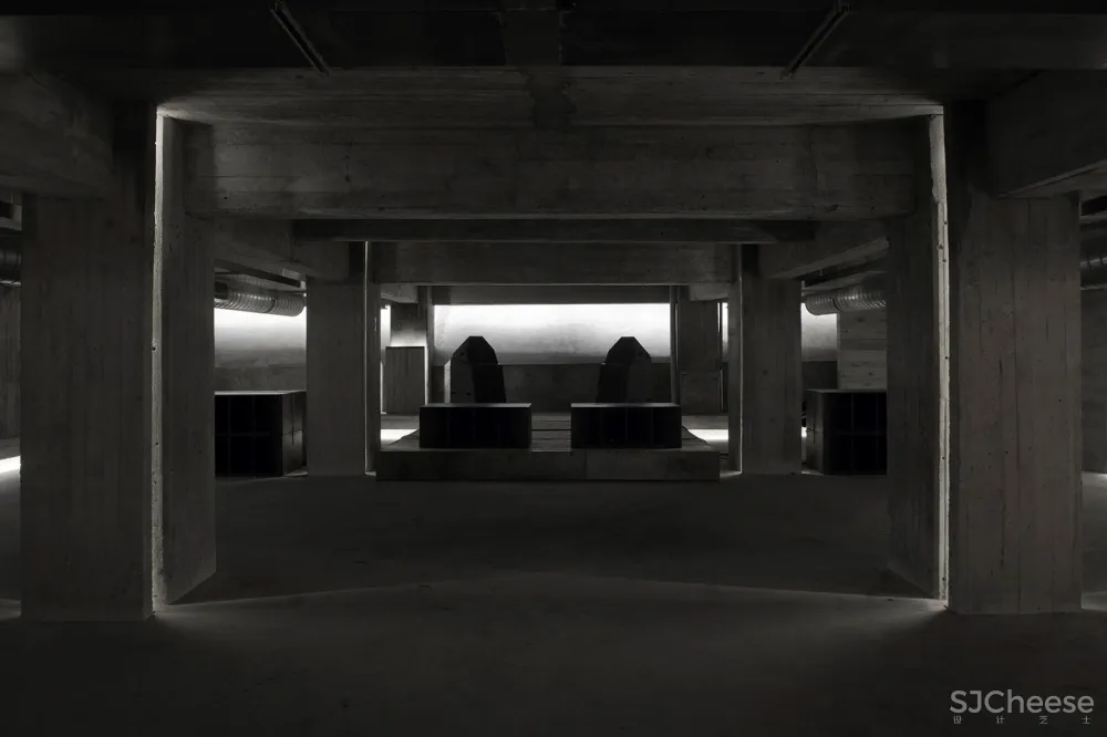 Foro Normandie地下夜店,墨西哥 / Ludwig Godefroy Office 首