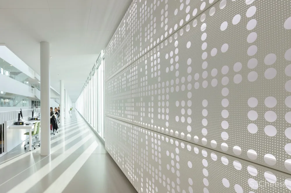 莱顿大学贝塔园区,荷兰 / 瑛泊