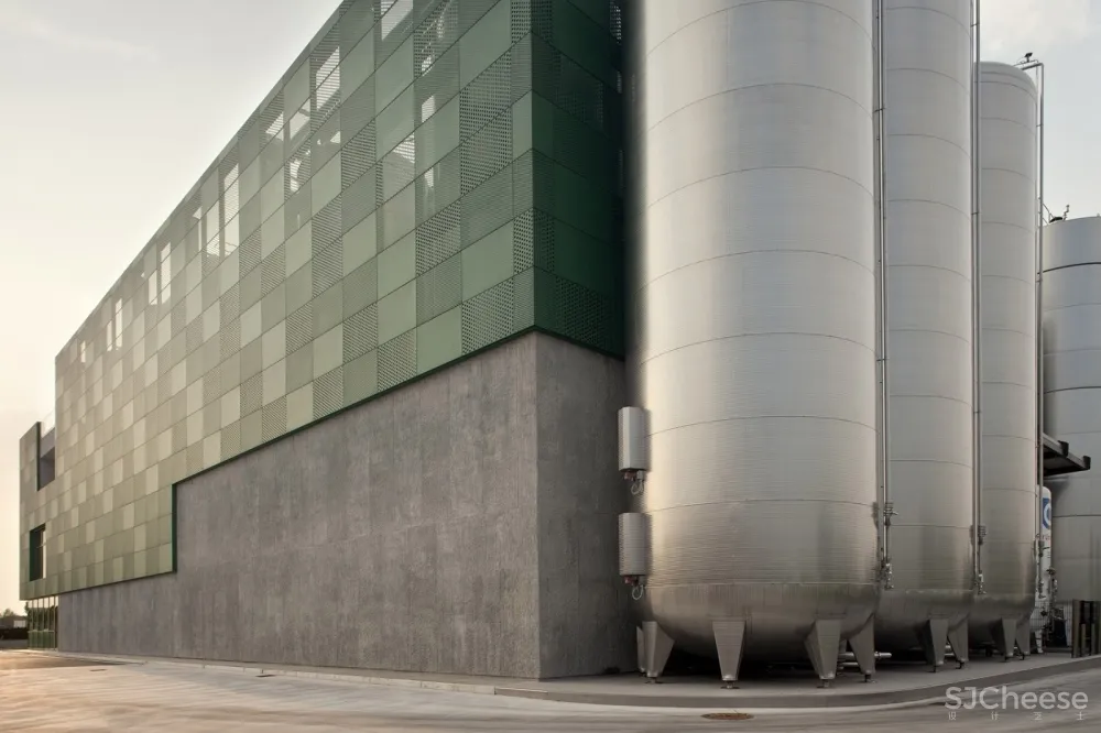 Ceviv酒厂扩建项目，意大利 / REISARCHITETTURA