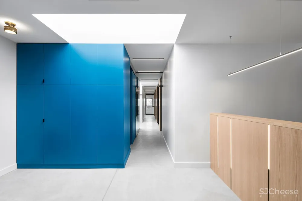 Le Soufflet商业楼,蒙特利尔 / _naturehumaine