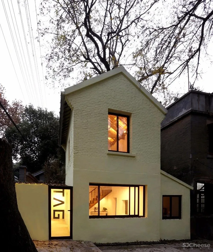 纯净下的历史建构之美 | 高云岭20号Garage House