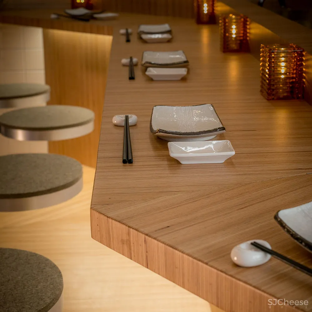 加拿大蒙特利尔LE BLOSSOM日本餐厅设计