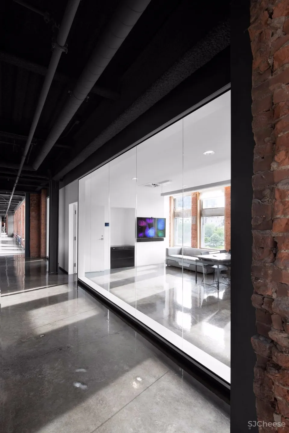 借助过去定义将来,蒙特利尔Lightspeed总部大楼 | ACDF Architecture