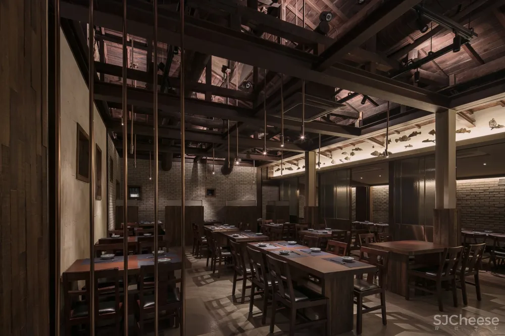 传统木结构餐厅 | GwangHwaMunHaeMul 首