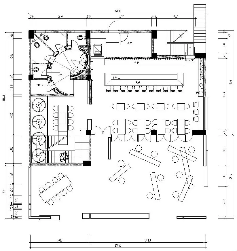 食酒堂精酿吧，海口 / Ly龙丽仁室内设计 首