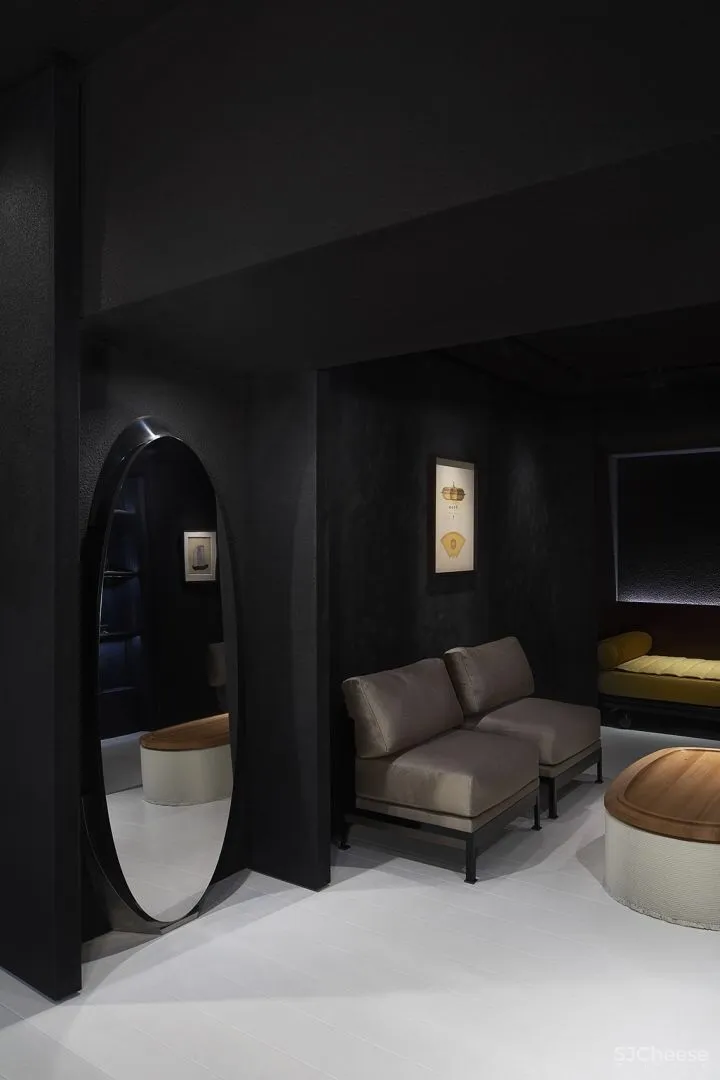 巴黎家具饰品品牌 Puiforcat 旗舰店 | Tristan Auer 首