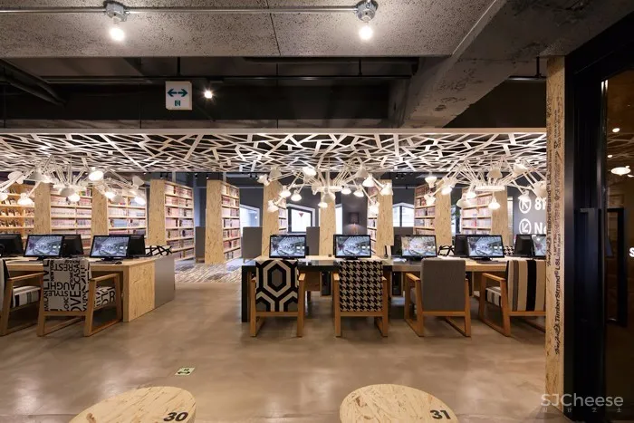 东京胶囊网咖 | fan Design Label