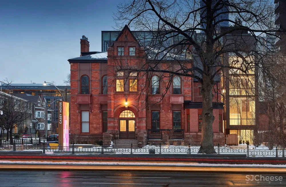 多伦多凯西健康护理中心,为艾滋患者提供希望空间 / Hariri Pontarini Architects