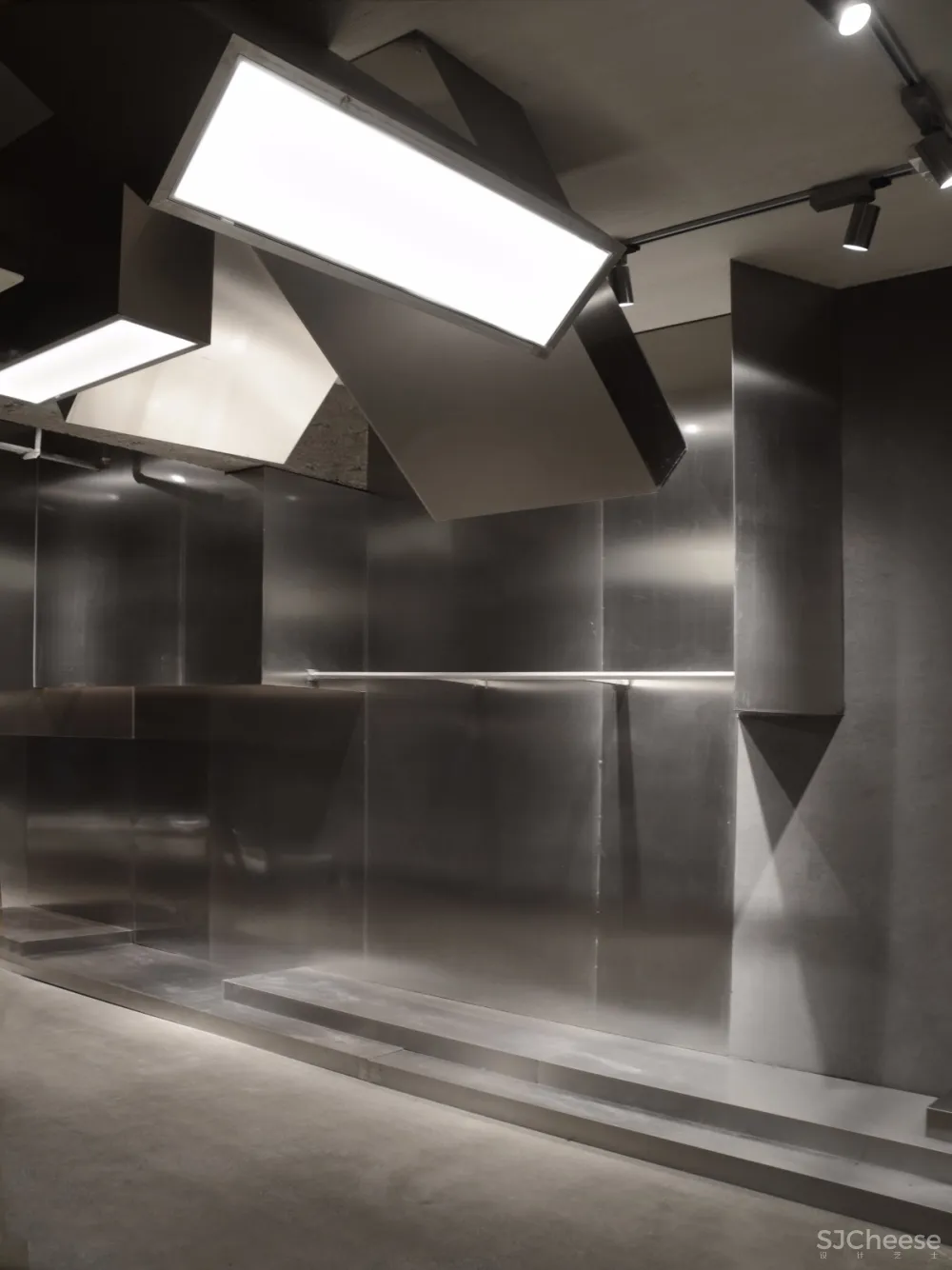 易写男装——魅影重重丨术锐室内设计 首