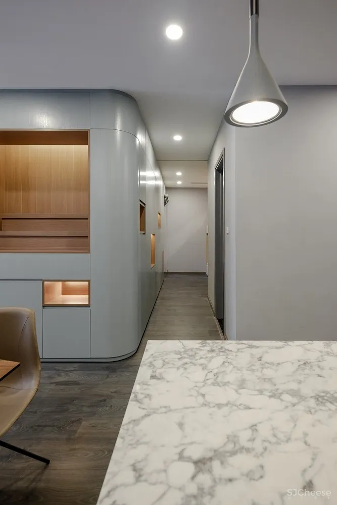 P02 公寓 / Comma Studio