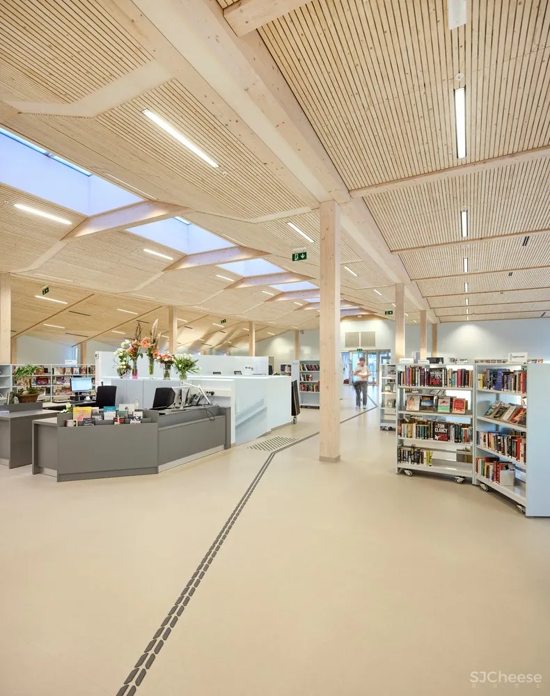 格里姆斯塔德图书馆 / Helen & Hard