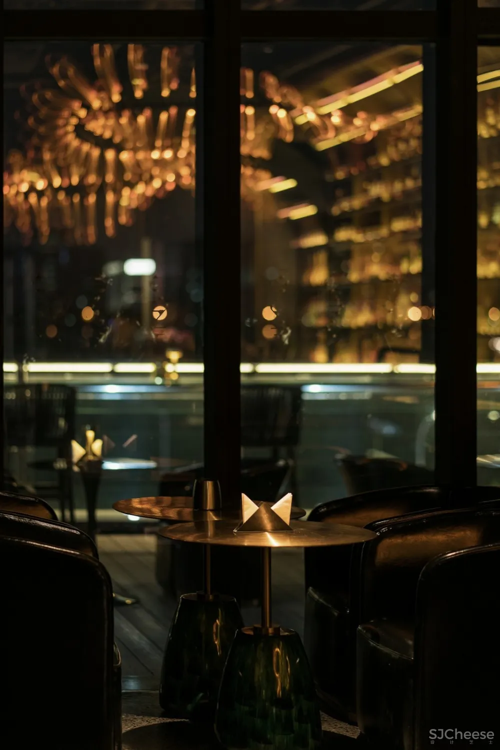 多元选择中追寻，定义独有基因 | 珑腾商业空间设计事务所 首