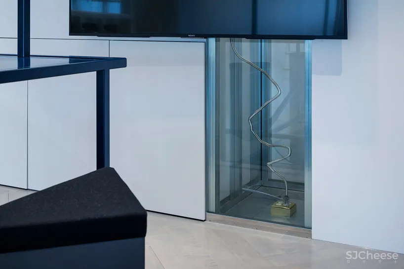 DDAA | 东京AVEX舞蹈训练工作室