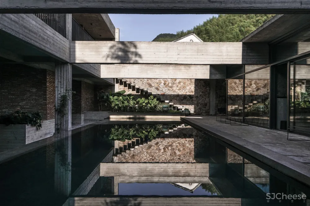 莫干山宿里三号度假酒店 / Atelier XÜK