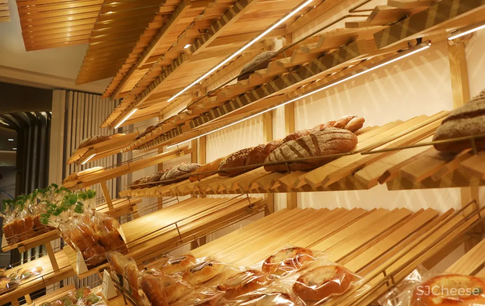 玳山设计:广州 K11藤王面包店