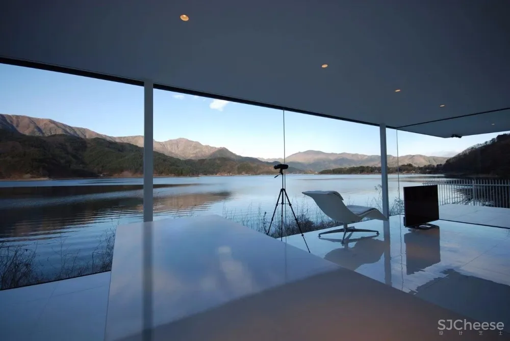 极简大师丨如何将白色做出空灵的境界