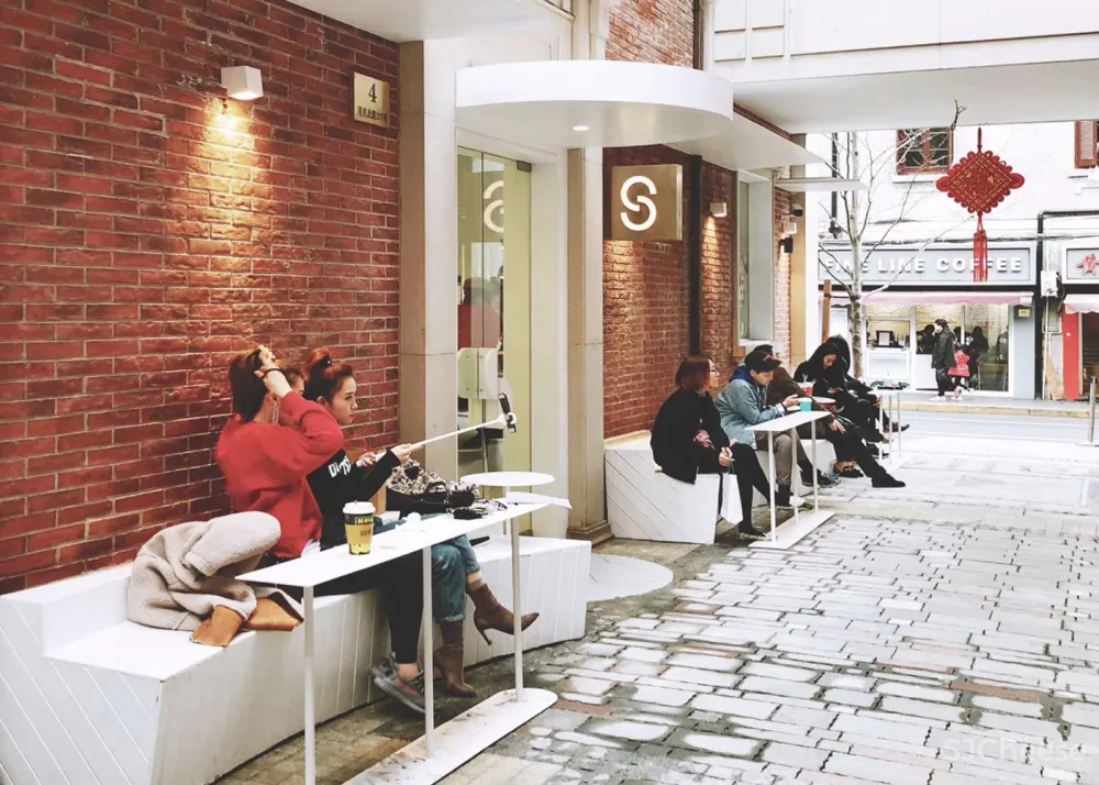 最新 | 不迫建筑工作室：上海鹰集咖啡丰盛里店 首