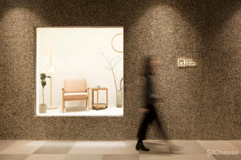 “ 失物招领”：时间与物品的交互之美 首