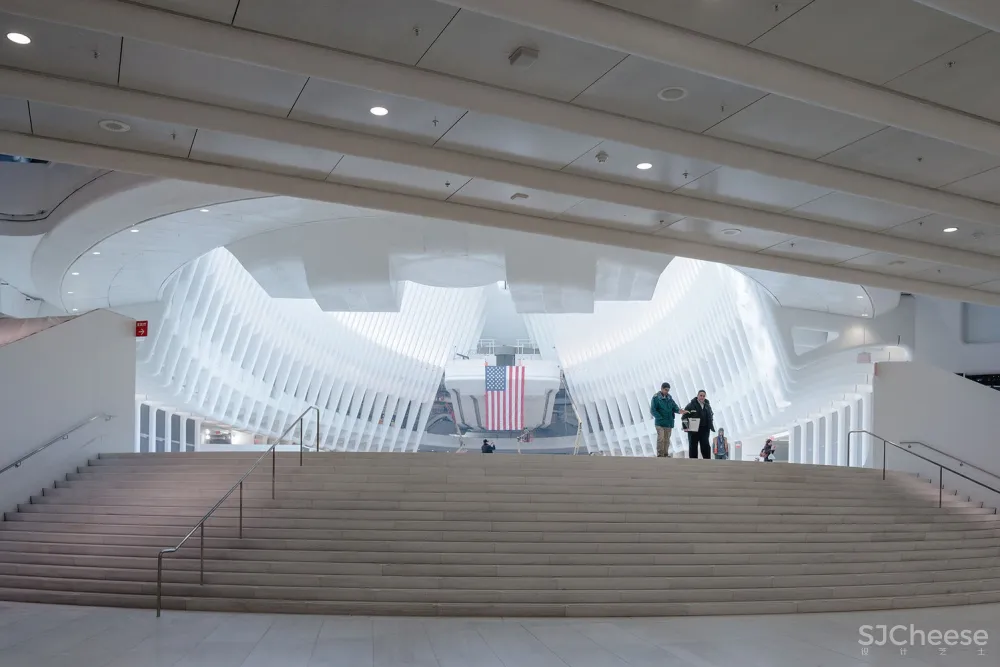 世贸中心交通枢纽 / 圣地亚哥·卡拉特拉瓦 首