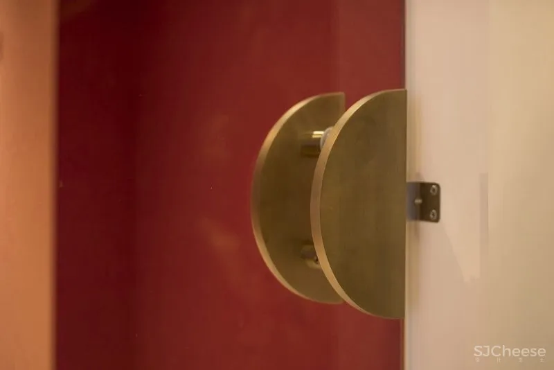 杭州 VITA PLANET 首饰集合店 : 有坪一尺